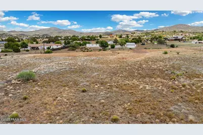 2900 S Holiday Drive, Dewey-Humboldt, AZ 86327 - Photo 24