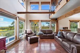 2285 W Thumb Butte Rd, Prescott, AZ 86305 - Photo 10