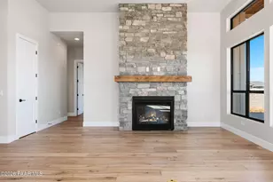 5055 E Frost Ln, Prescott Valley, AZ 86314 - Photo 16