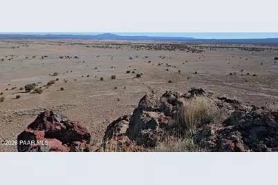 102C W Falcon Flight, Ash Fork, AZ 86320 - Photo 6