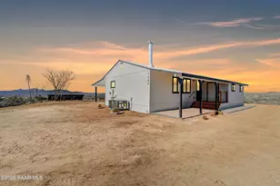 7580 W Lowell Dr, Kirkland, AZ 86332 - Photo 2