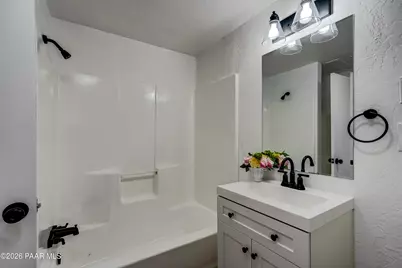 7580 W Lowell Drive, Kirkland, AZ 86332 - Photo 18