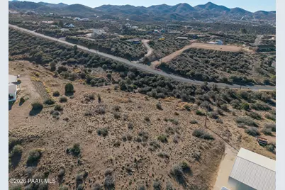 14464 E White Drive, Dewey-Humboldt, AZ 86327 - Photo 12