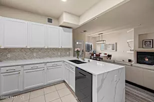 1138 Hughes St, Prescott, AZ 86305 - Photo 4