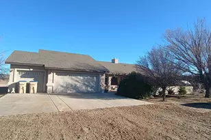 1680 E Verde Ranch Rd, Paulden, AZ 86334 - Photo 1