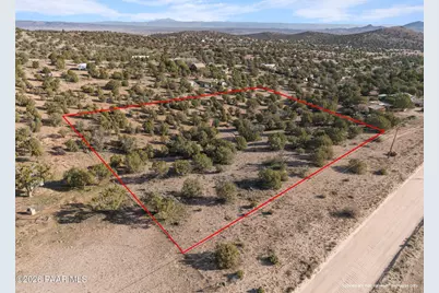 3220 W Cedar Heights Road, Chino Valley, AZ 86323 - Photo 1