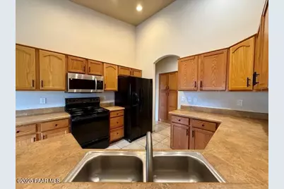 5674 N Blanton Drive, Prescott Valley, AZ 86314 - Photo 4