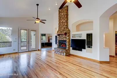 911 N Waters Edge Way, Prescott, AZ 86303 - Photo 6