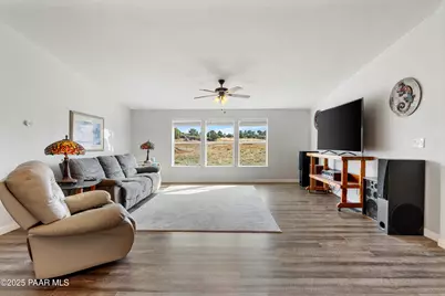 155 N Son Shine Drive, Chino Valley, AZ 86323 - Photo 8