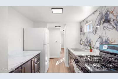 349 S Road 1 W #C-3, Chino Valley, AZ 86323 - Photo 8