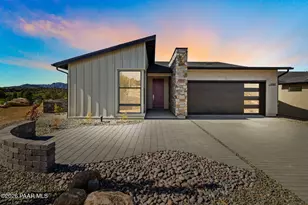 1332 Rockwood Dr, Prescott, AZ 86305 - Photo 1