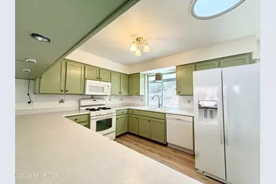 841 E Pine Knoll Drive, Prescott, AZ 86303 - Photo 4