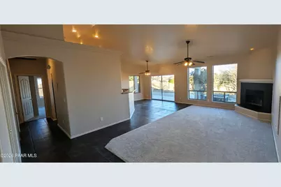 5517 N Bremont Court, Prescott Valley, AZ 86314 - Photo 2