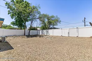 324 N Mt Vernon Ave, Prescott, AZ 86301 - Photo 34
