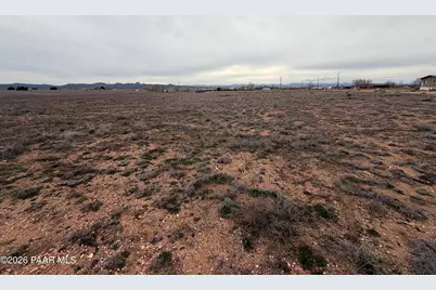 25867 N Robin Drive, Paulden, AZ 86334 - Photo 14