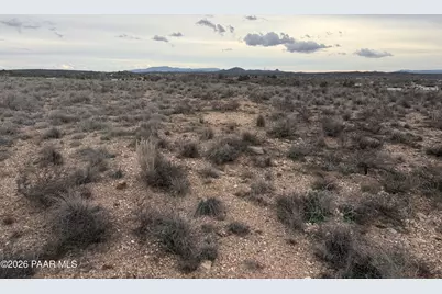 25672 N Lopez Drive, Paulden, AZ 86334 - Photo 18