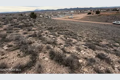 25688 N Lopez Drive, Paulden, AZ 86334 - Photo 6