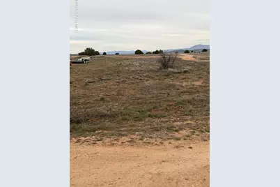 317 E Ahonen Road, Paulden, AZ 86334 - Photo 2