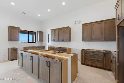 5090 E Frost Lane, Prescott Valley, AZ 86314 - Photo 12