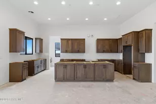 5090 E Frost Ln, Prescott Valley, AZ 86314 - Photo 10