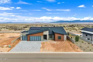 5090 E Frost Ln, Prescott Valley, AZ 86314 - Photo 4