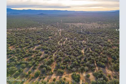 39500 N Kimlee Road, Ash Fork, AZ 86320 - Photo 8