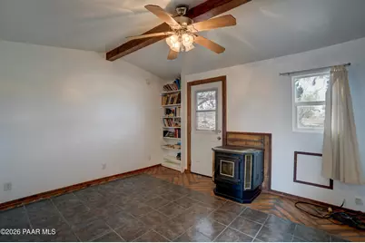 9040 S Magby Drive, Wilhoit, AZ 86332 - Photo 20