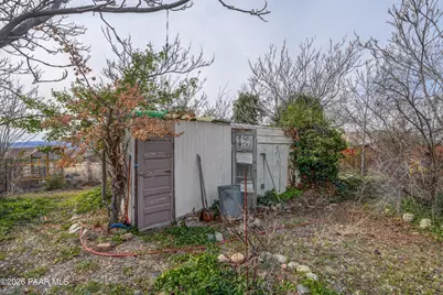 9040 S Magby Drive, Wilhoit, AZ 86332 - Photo 38