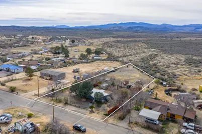 9040 S Magby Drive, Wilhoit, AZ 86332 - Photo 30