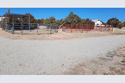 53845 N Cedar Drive, Seligman, AZ 86337 - Photo 34