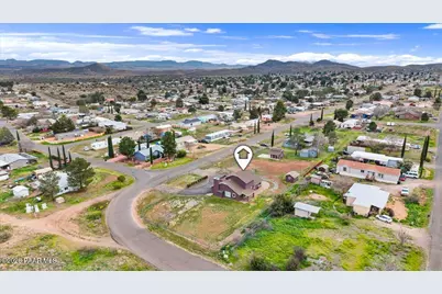 15318 S Cordes Lakes Drive, Cordes Lakes, AZ 86333 - Photo 6