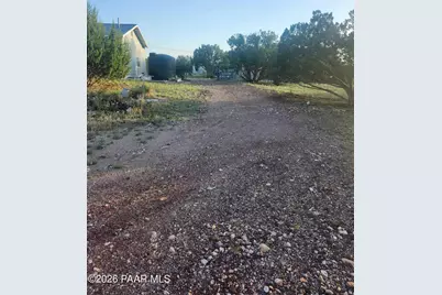 53910 N Granada Circle, Seligman, AZ 86337 - Photo 8