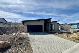 5556 E Killen Loop, Prescott Valley, AZ 86314 - Photo 2