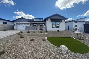 5669 E Blackburn Ct, Prescott Valley, AZ 86314 - Photo 2