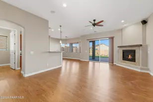 6293 E Livingston Loop, Prescott Valley, AZ 86314 - Photo 8