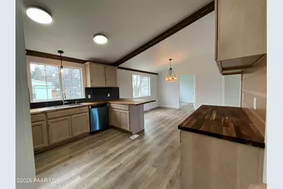 1335 E Hall Lane, Chino Valley, AZ 86323 - Photo 8