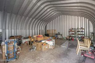 35575 W Pale Moon Rd, Seligman, AZ 86337 - Photo 30