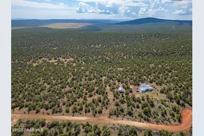 35575 W Pale Moon Road, Seligman, AZ 86337 - Photo 32