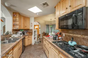35575 W Pale Moon Rd, Seligman, AZ 86337 - Photo 10