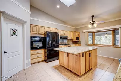 611 Heather Brook Circle, Prescott, AZ 86303 - Photo 8