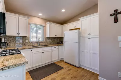 11250 E State Route 69 #1107, Dewey-Humboldt, AZ 86327 - Photo 6