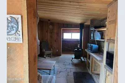 38125 N Snake Road, Ash Fork, AZ 86320 - Photo 22