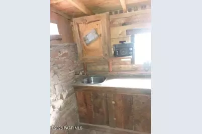 38125 N Snake Road, Ash Fork, AZ 86320 - Photo 6