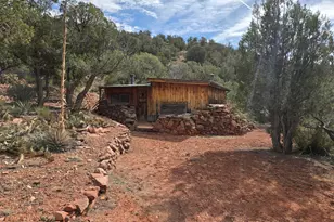38125 N Snake Rd, Ash Fork, AZ 86320 - Photo 4
