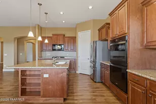 6115 E Blake Ln, Prescott Valley, AZ 86314 - Photo 12