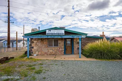 815 S Dunivin Lane, Dewey-Humboldt, AZ 86327 - Photo 1