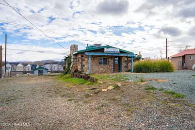 815 S Dunivin Lane, Dewey-Humboldt, AZ 86327 - Photo 18