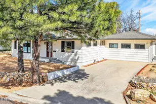 520 Mesa Dr, Prescott, AZ 86303 - Photo 2