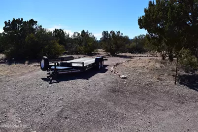 25633 El Dorado Drive, Seligman, AZ 86337 - Photo 14