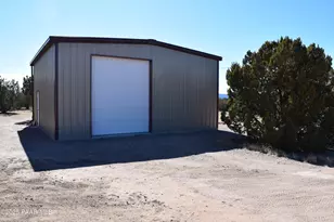 25633 El Dorado Dr, Seligman, AZ 86337 - Photo 8